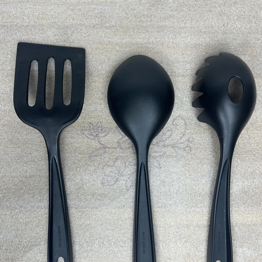 Tramontina Black Kitchen Utensils - Spatula, Spoon, Pasta Spoon- Great Condition